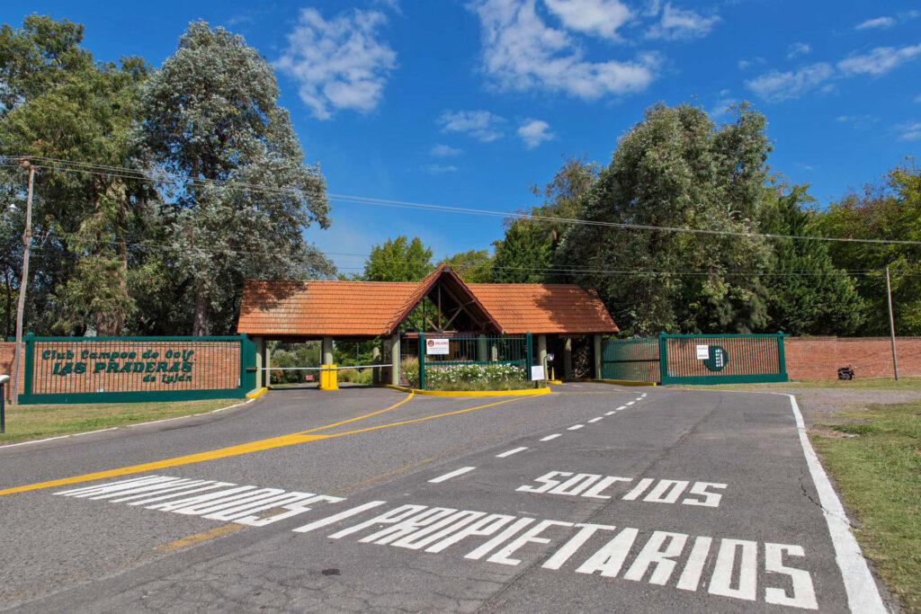 1534027204_04praderaslujan-praderas-lujan-comar119